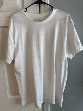 Banana Republic Premium Pima Cotton T-Shirt - White